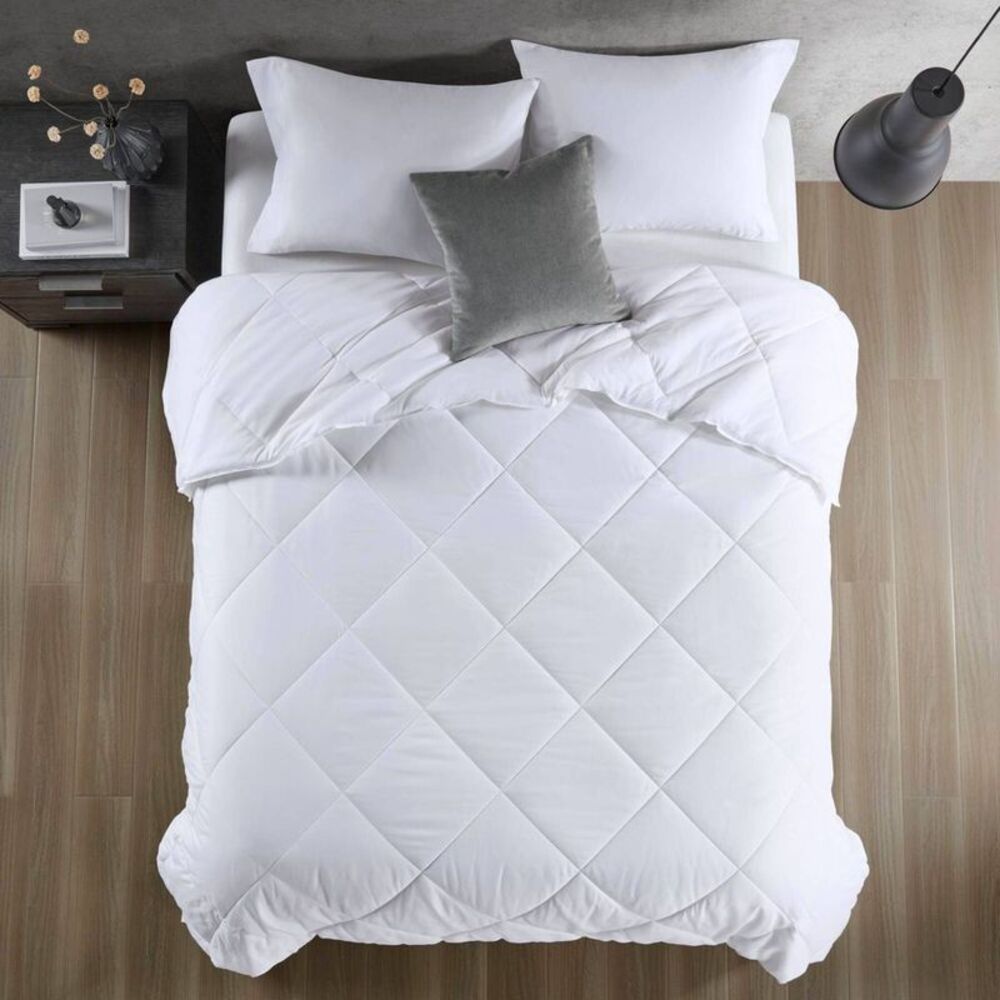 Twin/Twin XL Cooling Touch Down Alternative Comforter - White
